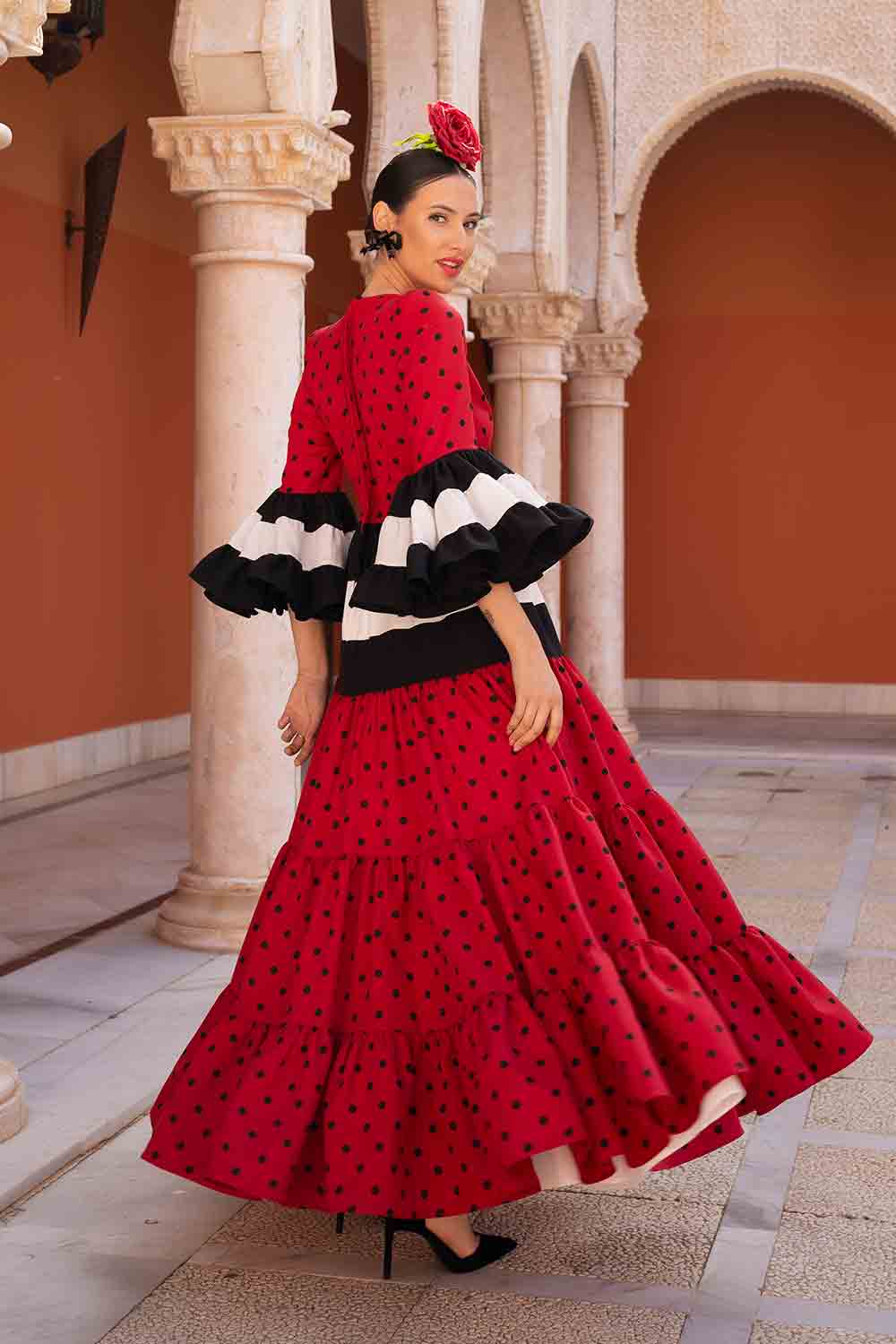 Vestido Cayetana rojo L/negro pequeño